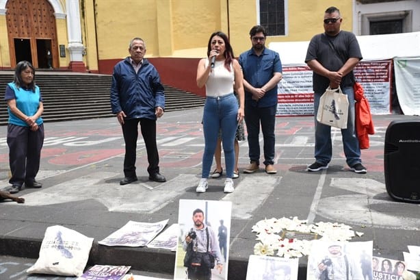 No te olvidamos, Rubén, que tu activismo desde el periodismo sea línea de investigación, exigen en Xalapa (+Video)