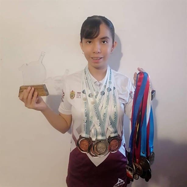 Alexa Alejandre, niña deportista de Xalapa, busca recursos para competir en República Dominicana