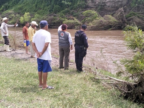 Tragedia en Cotaxtla: localizan a uno de los menores sin vida