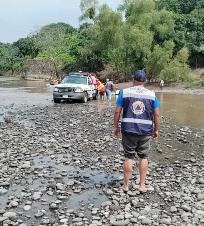 Sigue búsqueda de menor de 14 años en Cotaxtla