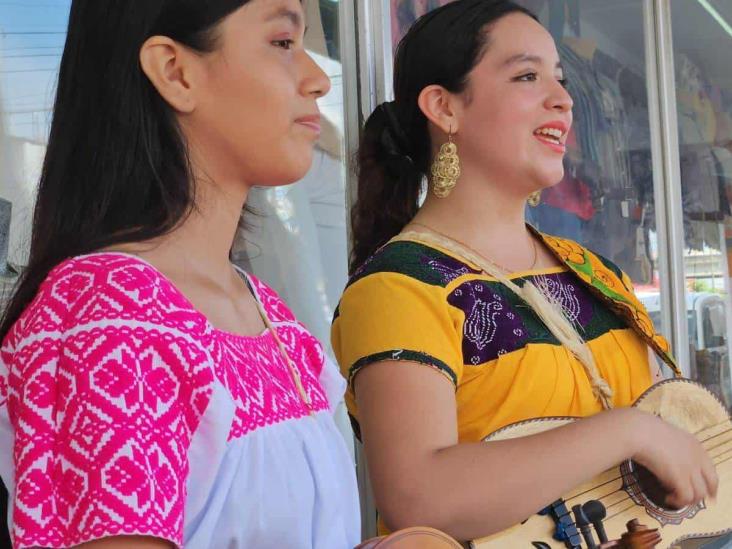 Andrea y Amy, la nueva cara de la música huasteca en Poza Rica