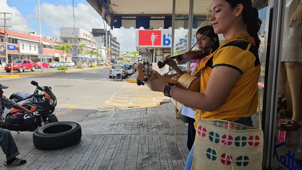 Andrea y Amy, la nueva cara de la música huasteca en Poza Rica