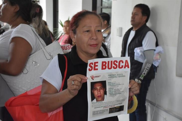 Colectivos de familiares de desaparecidos en Veracruz realizan volanteo y difusión en Ixtaczoquitlán