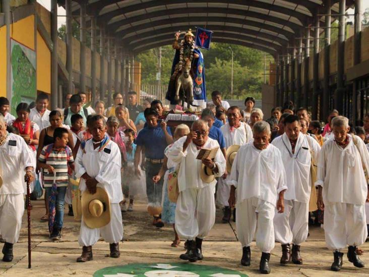 Luego de 60 años, Santiago Apóstol regresa al centro de artes indígenas totonaca