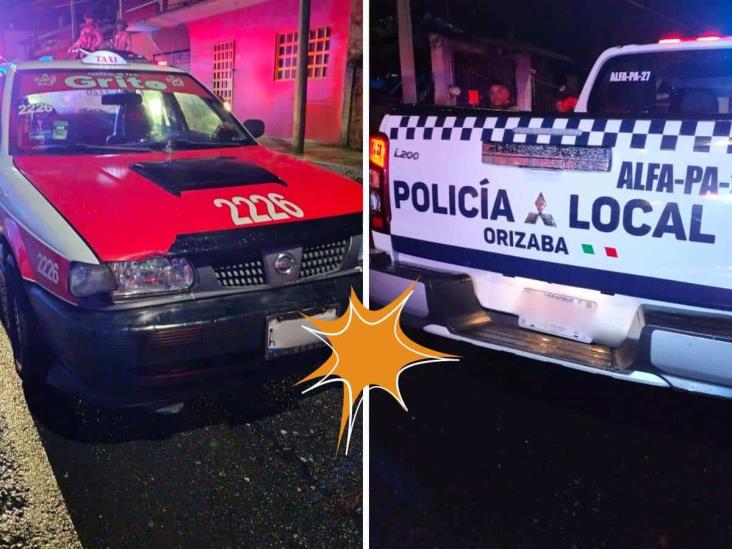 Patrulla y taxi ‘se dan un llegue’ en calles del centro de Orizaba