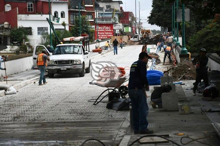 Obra en la calle Lucio de Xalapa se entregará antes de tiempo, asegura Ahued