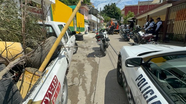 Retiran objetos usados para apartar estacionamiento en Poza Rica