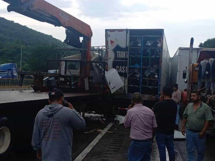 Accidente múltiple en la autopista Córdoba-Veracruz