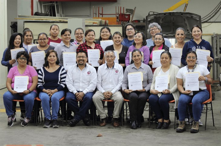 Impulsan cursos gratuitos para mujeres, en Río Blanco ¡participa!