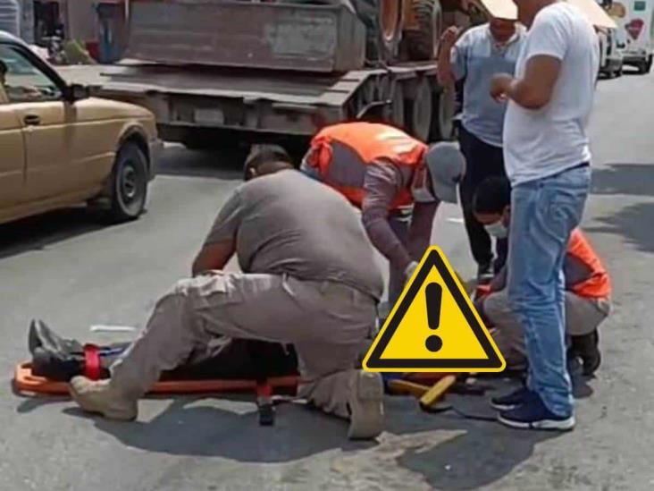 Persona en situación de calle sufre fuerte caída en Martínez de la Torre