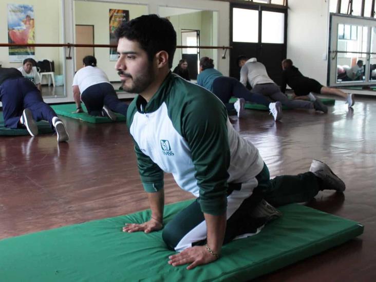 Favorece IMSS Veracruz Norte calidad de vida de pacientes, a través del taller Higiene de Columna