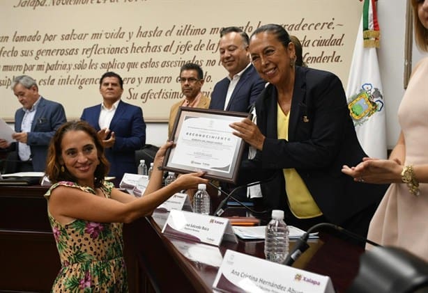 Xalapa honra a Roberta del Prado y Carlos Converso, referentes del teatro y la cultura