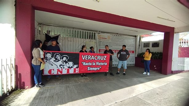 Denuncian bajas arbitrarias de estudiantes en la UPV Orizaba