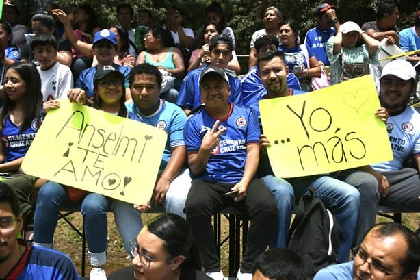 Después de golear al América, jugadores del Cruz Azul se echan reta en Xalapa (+VIDEO)