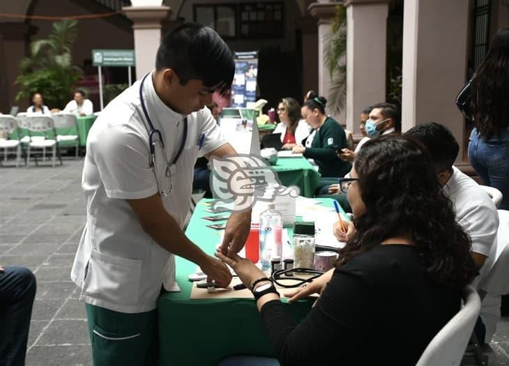 IMSS realiza jornada de salud gratuita en Xalapa 