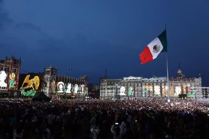 El Zócalo de la CDMX ya aguarda por el último Grito de AMLO