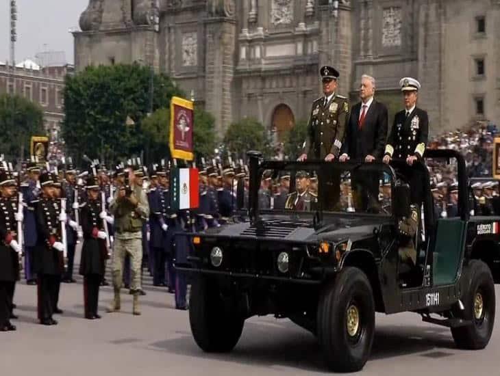 AMLO encabeza por última vez el desfile militar por la Independencia de México