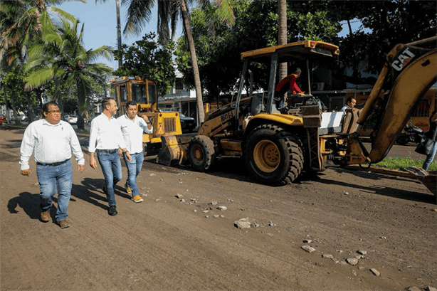 Avanza la repavimentación de la calle Mar del Norte en Costa Verde, Boca del Río